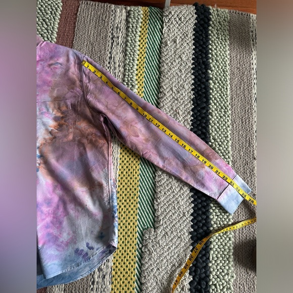 Everlane hand dyed button down shirt 40 inch bust tie dye - Picture 15 of 15